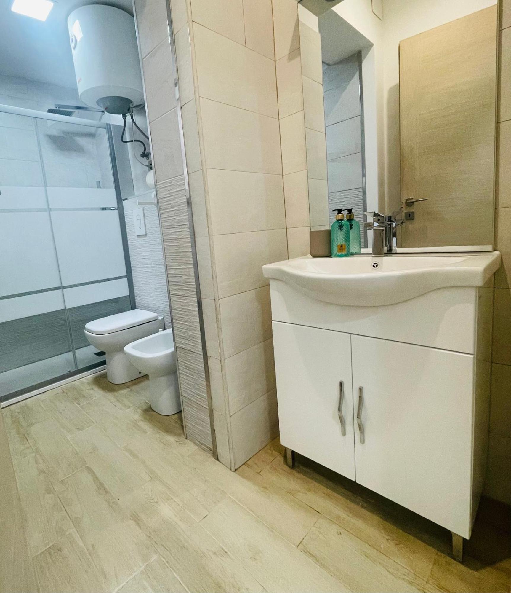 La Cattaro Villa Bari Kültér fotó